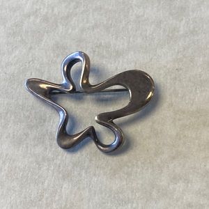 George Jensen Denmark sterling silver 925 floral flower brooch pin